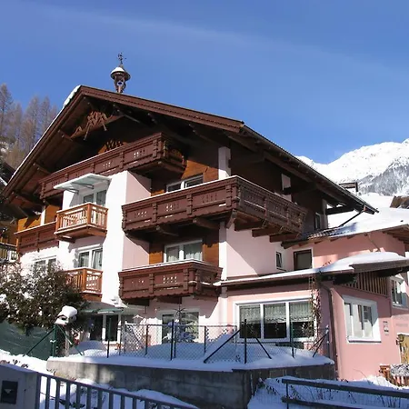 Garbershof Penzion 3*